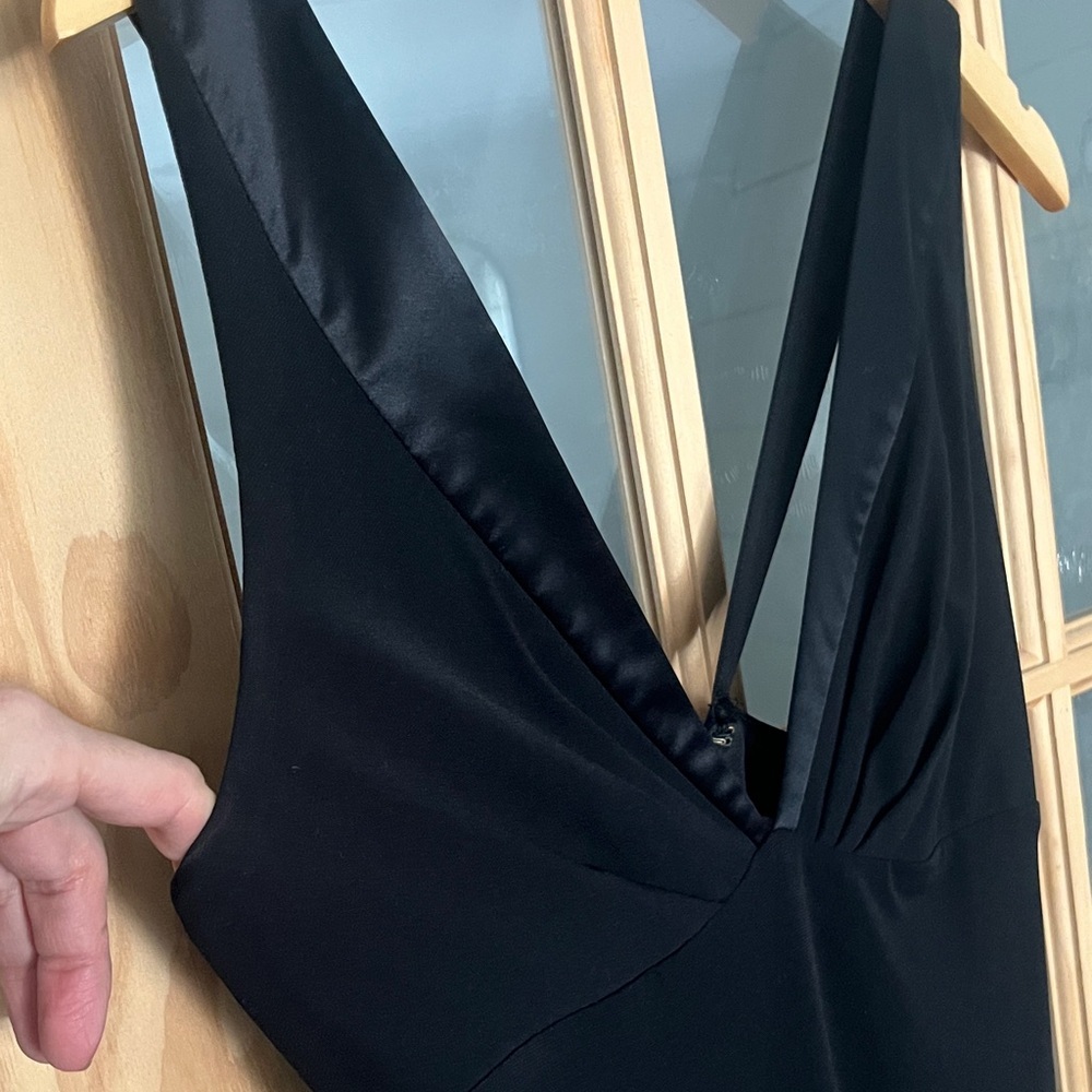 Laundry satin trim  Black Maxi Dress Gown deep v neck size 2 - Picture 3 of 9